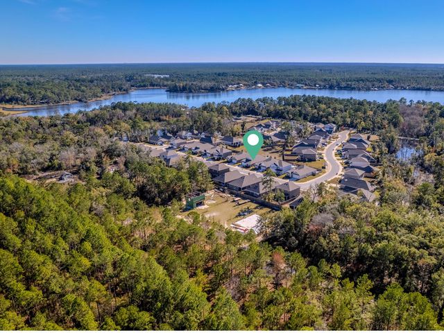 216 Beaver Trail Drive, Freeport, FL 32439