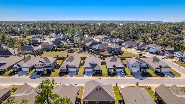 216 Beaver Trail Drive, Freeport, FL 32439