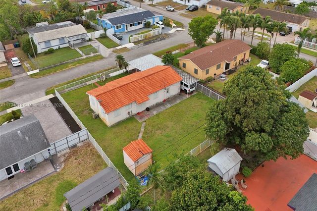 2831 NW 212th St, Miami Gardens, FL 33056