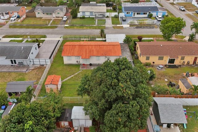 2831 NW 212th St, Miami Gardens, FL 33056