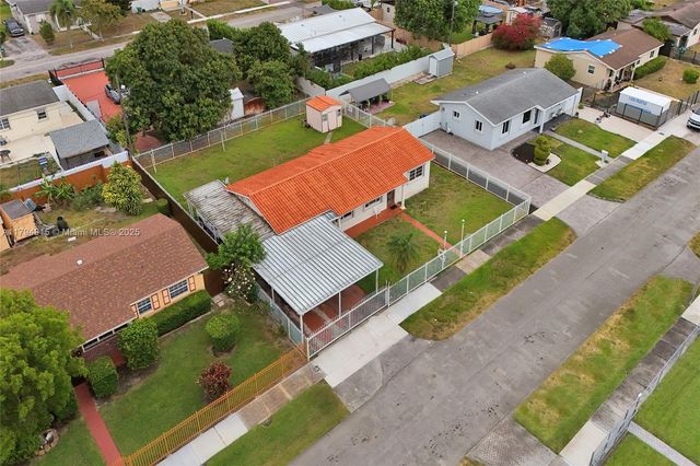 2831 NW 212th St, Miami Gardens, FL 33056