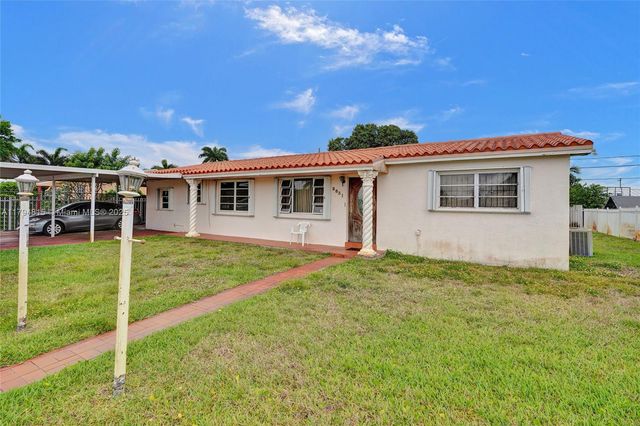 2831 NW 212th St, Miami Gardens, FL 33056