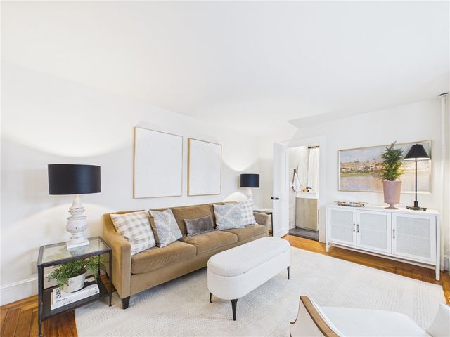 28 Myrtle Avenue, Warwick, RI 02886