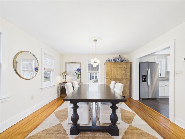 28 Myrtle Avenue, Warwick, RI 02886