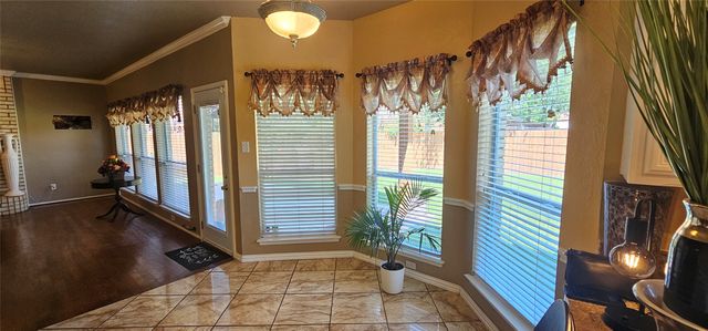 5632 Centeridge Drive, Dallas, TX 75249