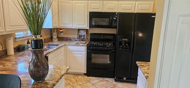 5632 Centeridge Drive, Dallas, TX 75249