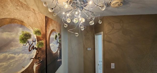 5632 Centeridge Drive, Dallas, TX 75249