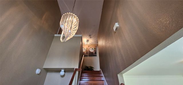 5632 Centeridge Drive, Dallas, TX 75249