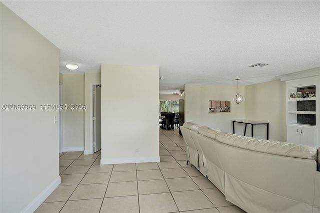 5451 Chicory Ln, Lake Worth, FL 33463