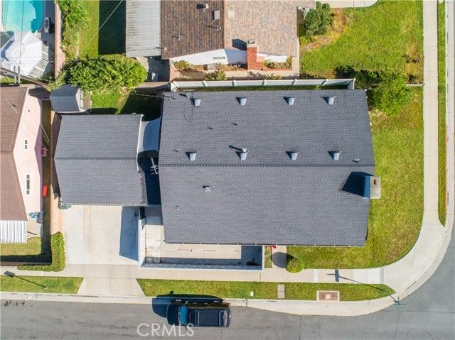 17523 S Catalina Avenue, Gardena, CA 90248