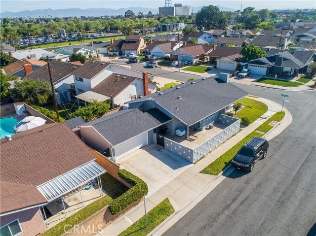 17523 S Catalina Avenue, Gardena, CA 90248