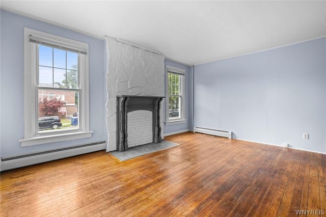 619 Elmwood Apt 2 Avenue, Buffalo, NY 14222