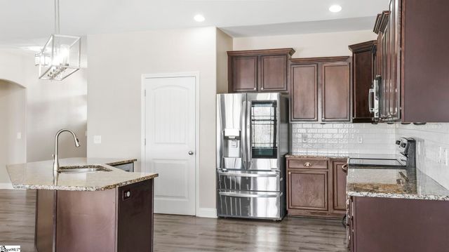 38 Rising Meadow Lane, Taylors, SC 29687