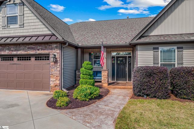 38 Rising Meadow Lane, Taylors, SC 29687