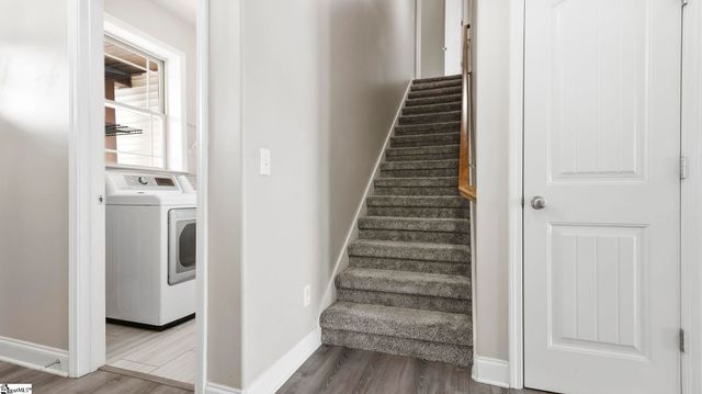 38 Rising Meadow Lane, Taylors, SC 29687