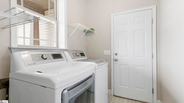 38 Rising Meadow Lane, Taylors, SC 29687