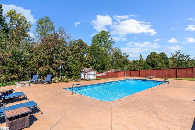 38 Rising Meadow Lane, Taylors, SC 29687