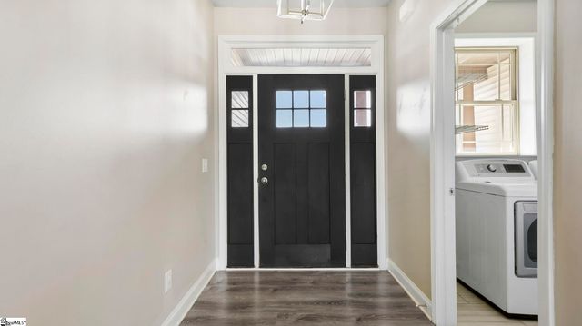 38 Rising Meadow Lane, Taylors, SC 29687