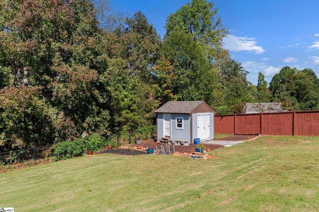 38 Rising Meadow Lane, Taylors, SC 29687