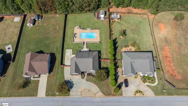 38 Rising Meadow Lane, Taylors, SC 29687