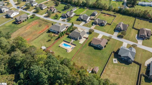 38 Rising Meadow Lane, Taylors, SC 29687