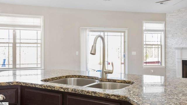 38 Rising Meadow Lane, Taylors, SC 29687