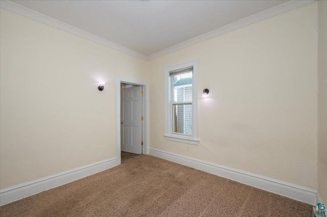 2417 John Ave, Superior, WI 54880