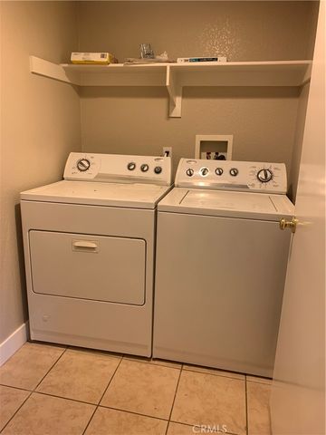 120 Buckthorn Way, Corona, CA 92881