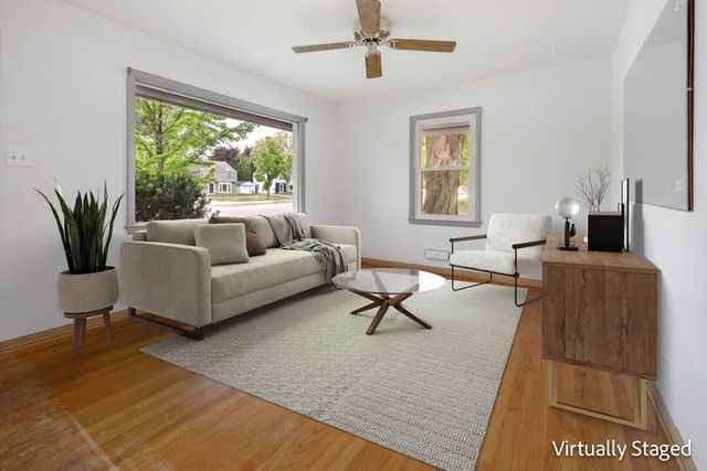 7210 W Morgan AVENUE, Milwaukee, WI 53220