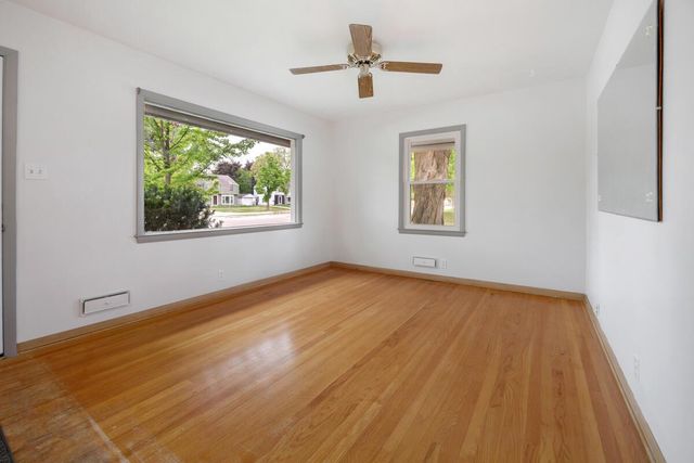 7210 W Morgan AVENUE, Milwaukee, WI 53220