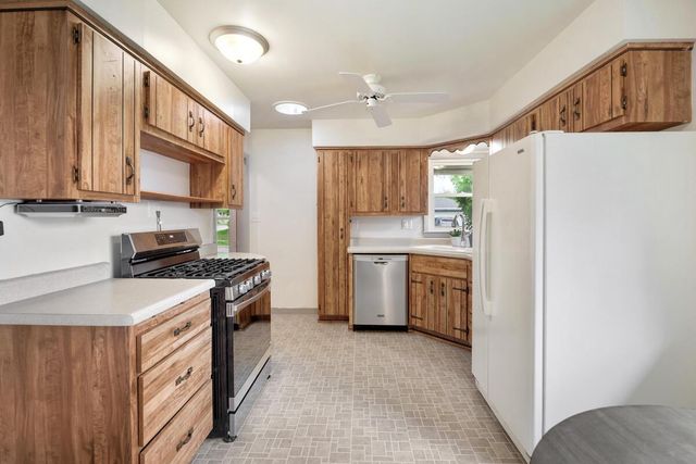 7210 W Morgan AVENUE, Milwaukee, WI 53220