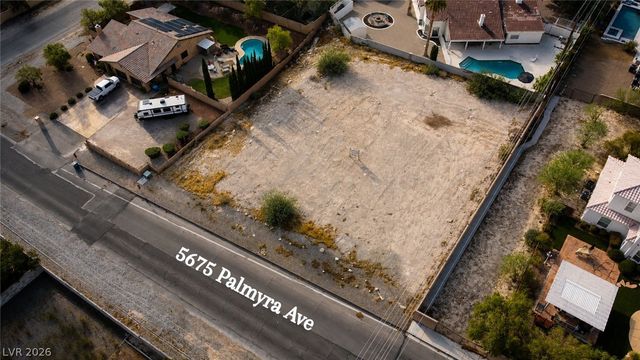 5675 Palmyra Avenue, Las Vegas, NV 89146