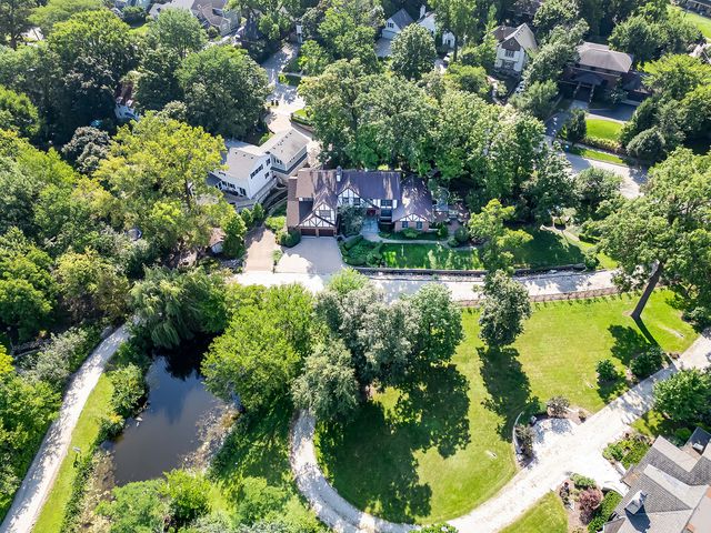 1330 Maple Avenue, Downers Grove, IL 60515