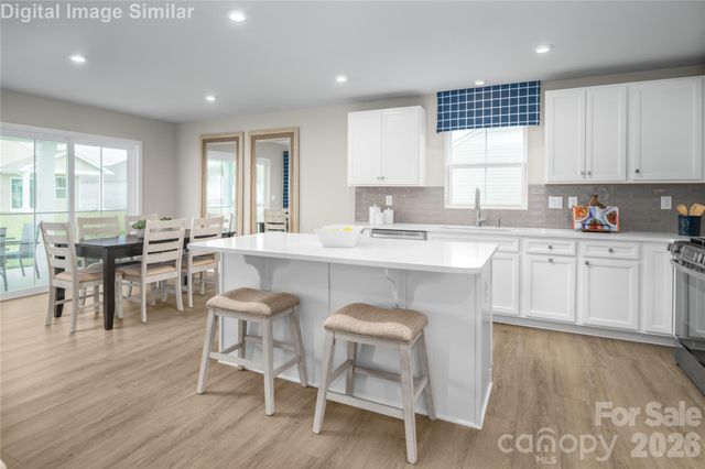 3283 Eller Drive Extension, Hickory, NC 28602