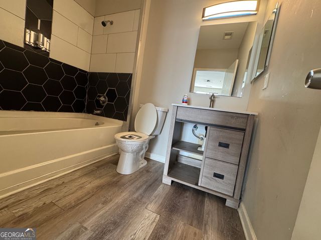 898 Oak Street SW 1222, Atlanta, GA 30310