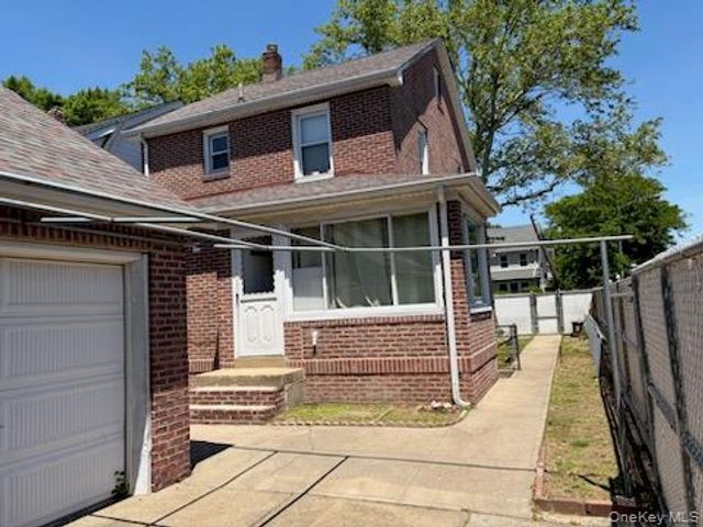 242-36 90th Avenue, Bellerose, NY 11426