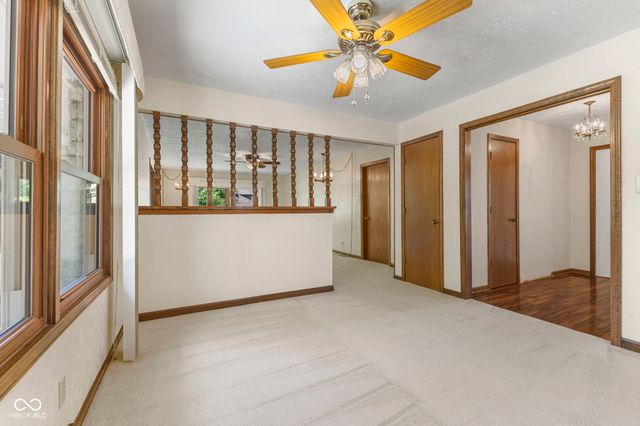 869 Briarwood Drive, Greenwood, IN 46142