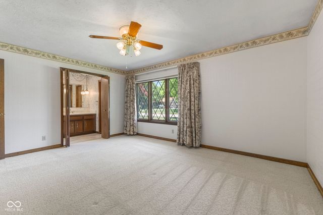 869 Briarwood Drive, Greenwood, IN 46142