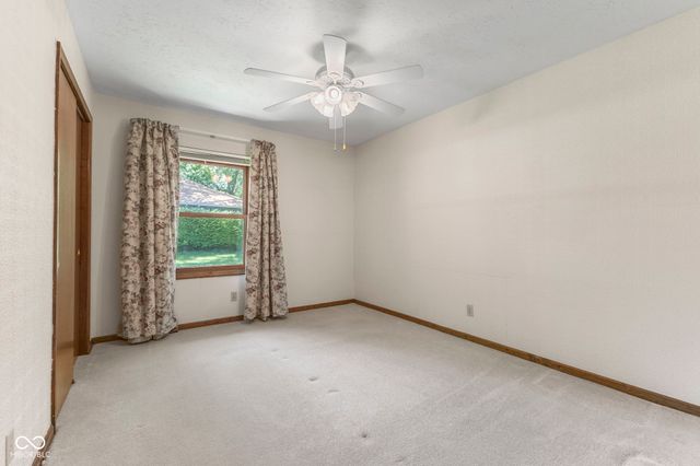 869 Briarwood Drive, Greenwood, IN 46142