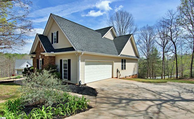 101 Winterbrook Circle, Seneca, SC 29678