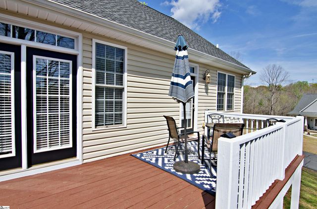 101 Winterbrook Circle, Seneca, SC 29678