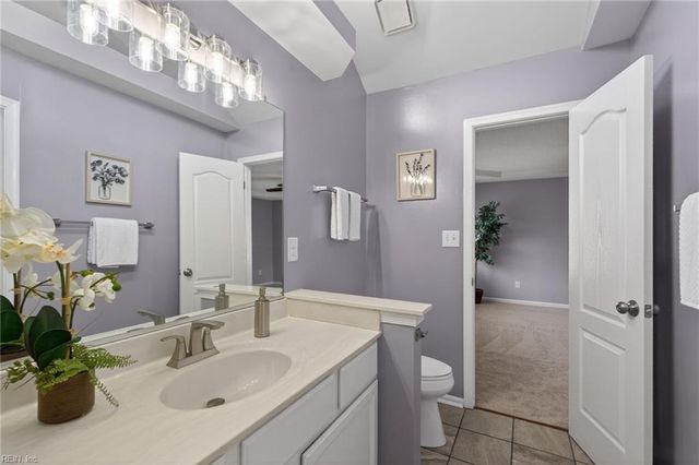 326 Esplanade PL, Chesapeake, VA 23320