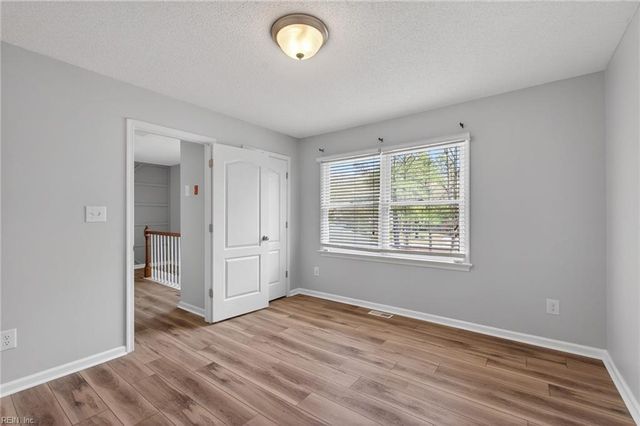 326 Esplanade PL, Chesapeake, VA 23320