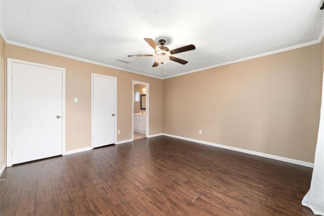 17118 Camberwell Green Lane, Houston, TX 77070