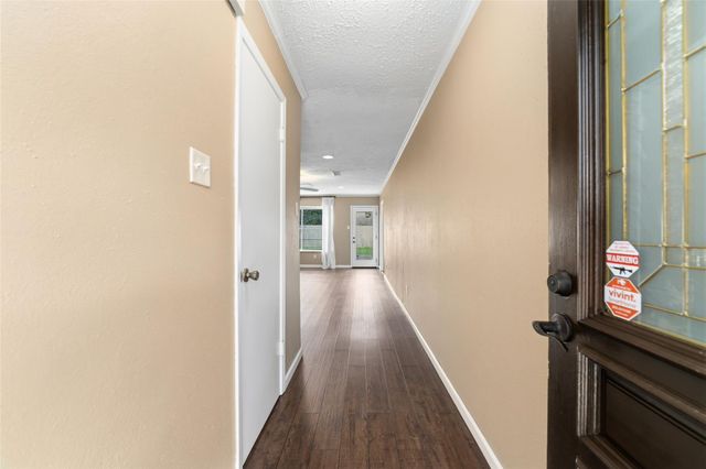 17118 Camberwell Green Lane, Houston, TX 77070