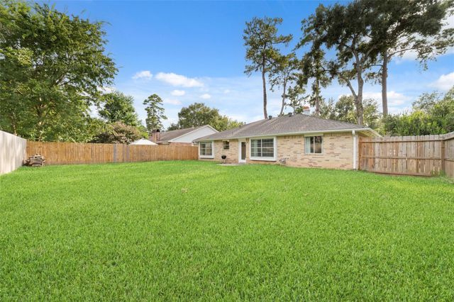 17118 Camberwell Green Lane, Houston, TX 77070