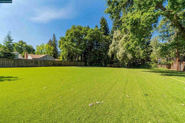 81 N Jackson Way, Alamo, CA 94507