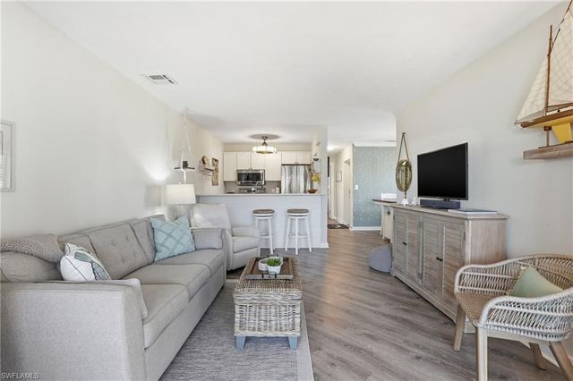 200 Lenell RD # 120, Fort Myers Beach, FL 33931