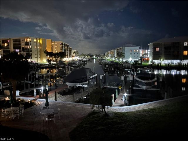 200 Lenell RD # 120, Fort Myers Beach, FL 33931