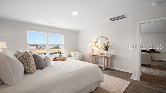 1220 Sanctum St, Ridgeland, SC 29936